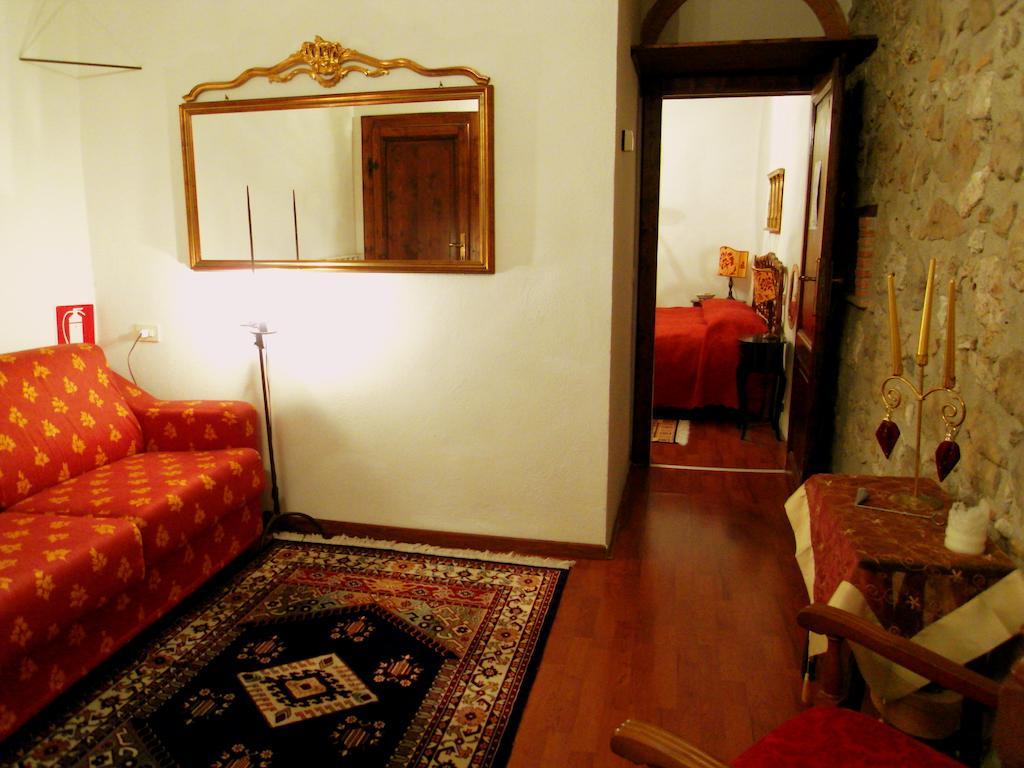 Guest House Il Borgo Di Sempronio Semproniano Oda fotoğraf
